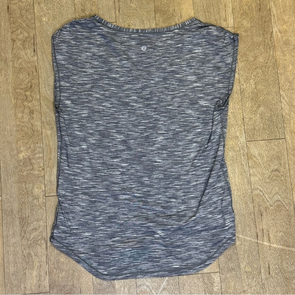Lululemon Sweat Times Heathered Grey V-Neck Short Sleeve Athletic Top 4 - Picture 4 of 5